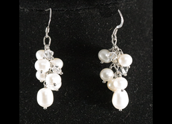 Jewelry Pearl Grape Dangle Earring